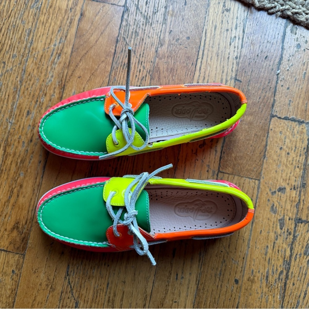 Sperry Top Sider *Rare* Neon size: 7 - Picture 2 of 8